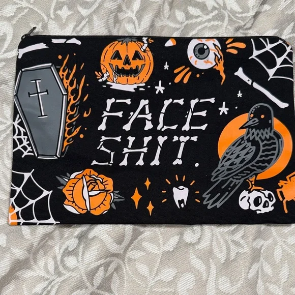 Girrlscout LE 2021 Halloween Pouch - Picture 1 of 2